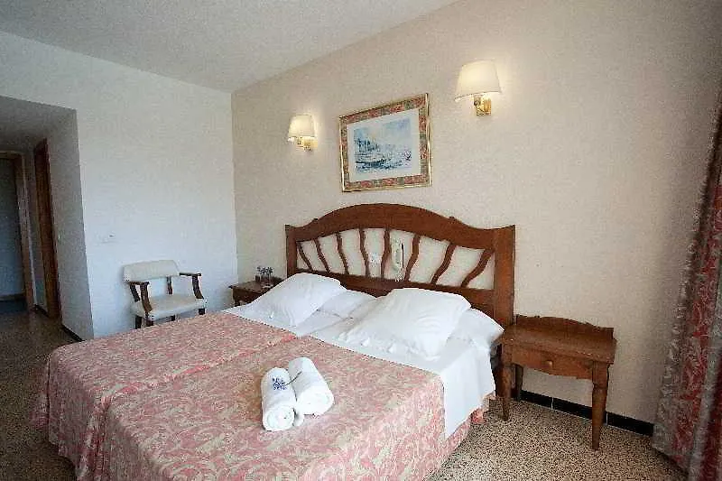 Apartahotel Playamar Hotel&Apartamentos S'Illot