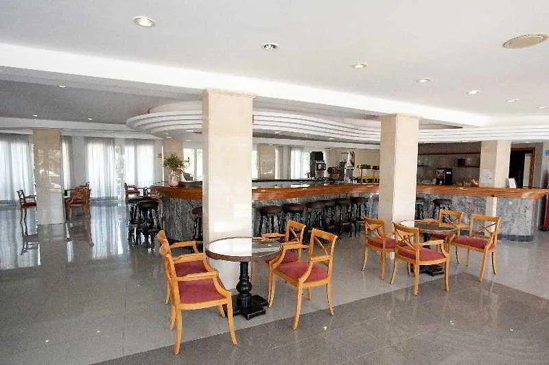 Bj Playamar Hotel & Apartamentos S'Illot  S'Illot (Mallorca)