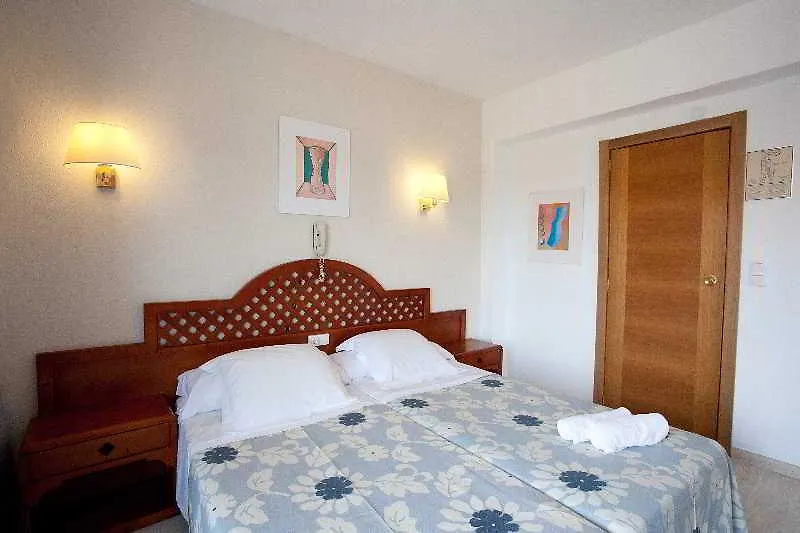 Bj Playamar Hotel & Apartamentos S'Illot  Aparthotel