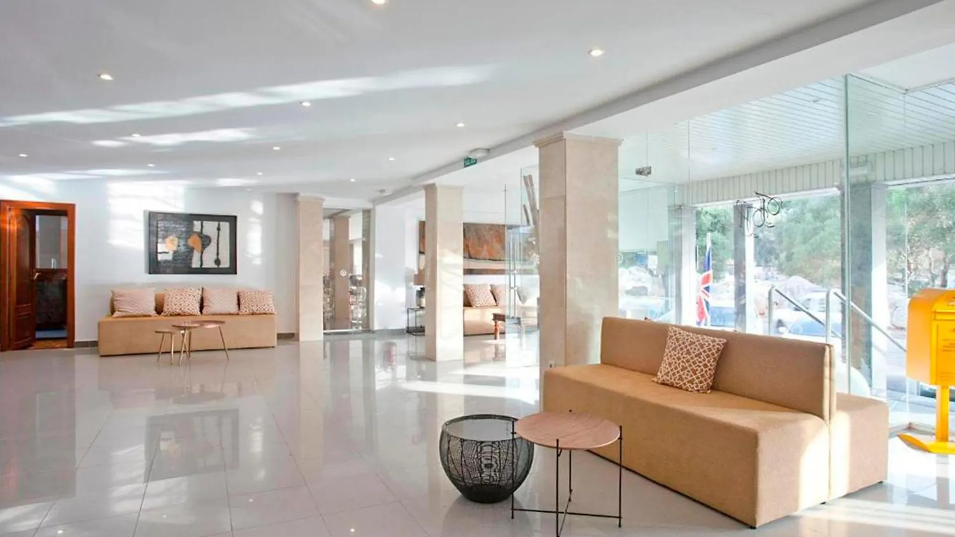 Bj Playamar Hotel & Apartamentos S'Illot  Aparthotel S'Illot (Mallorca)