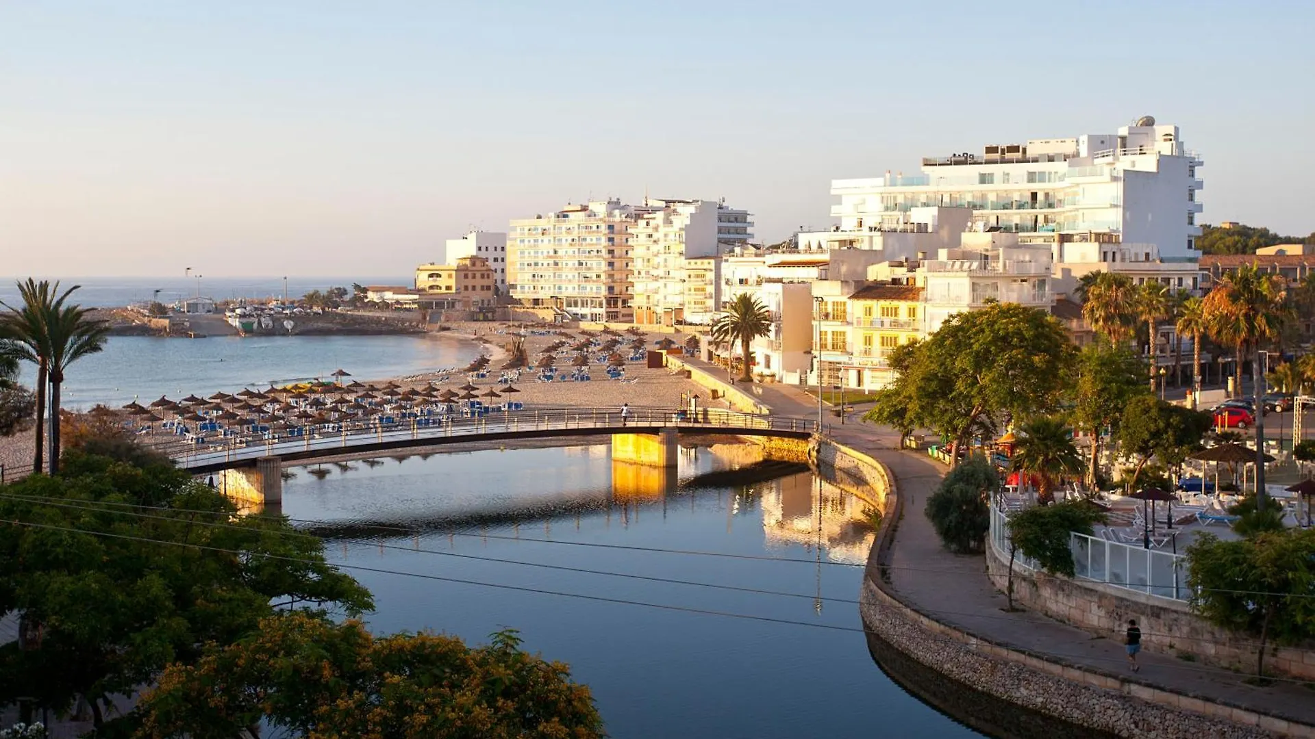 Bj Playamar Hotel & Apartamentos S'Illot  Hotel apartamentowy S'Illot (Mallorca)