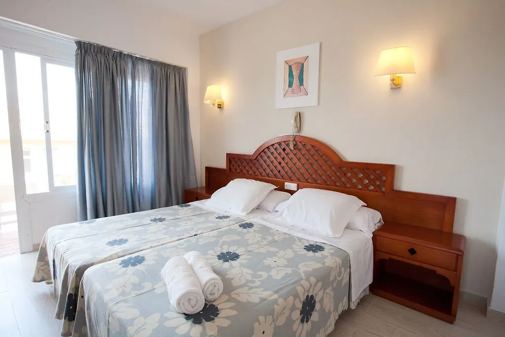 ** Hotel apartamentowy Bj Playamar Hotel & Apartamentos S'Illot  Hiszpania