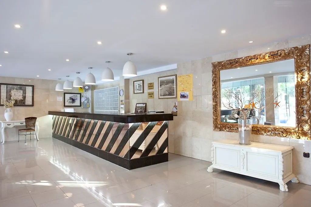 Bj Playamar Hotel & Apartamentos S'Illot  Hiszpania